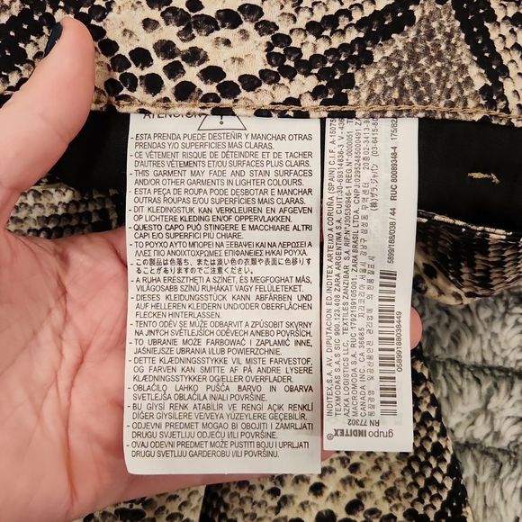 Snakeskin print high rise skinny Zara pants size 12, new with tags! - Picture 4 of 12